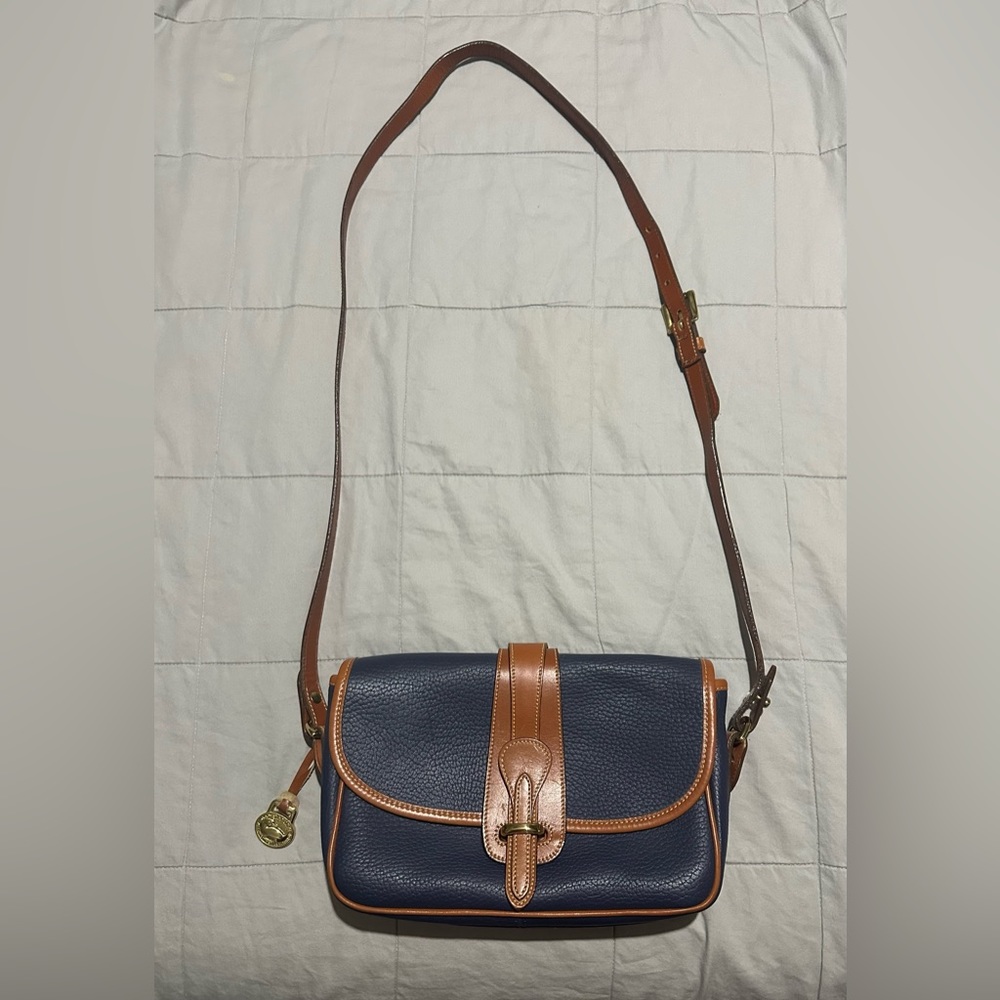 Dooney&Bourke Vintage Equestrian Bag-Navy pebbled leather with British tan trim
